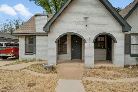 2112 27th St, Lubbock, TX 79411