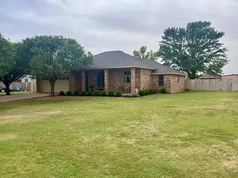 1417 Kings, Plainview, TX 79072
