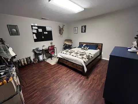 Bedroom - 1417 Kings, Plainview, TX 79072 photo 1 of 4