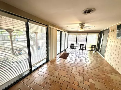 Exterior - 1305 Itasca St, Plainview, TX 79072 photo 5 of 10