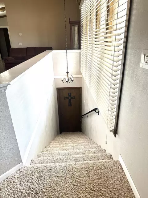 Entry Way - 1305 Itasca St, Plainview, TX 79072 photo 2 of 3