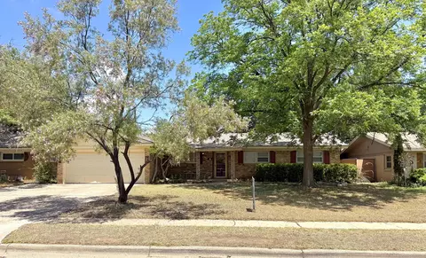 4604 27th St, Lubbock, TX 79410