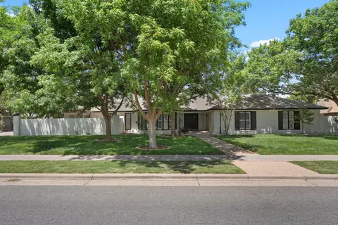 4616 9th St, Lubbock, TX 79416