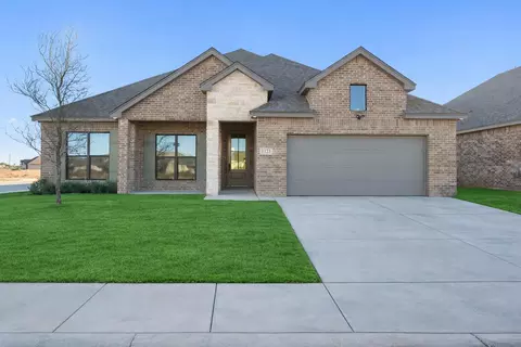 1123 N 6th St, Wolfforth, TX 79382