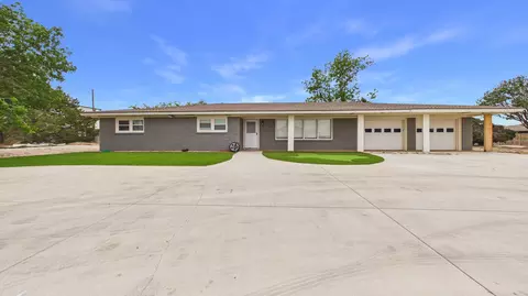 7115 26th St, Lubbock, TX 79407