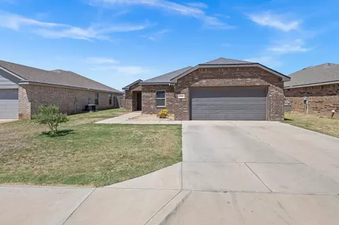 718 Hillshire Ave, Wolfforth, TX 79382