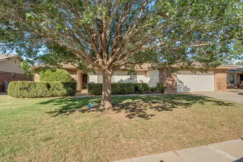 105 S Terry Dr, Slaton, TX 79364