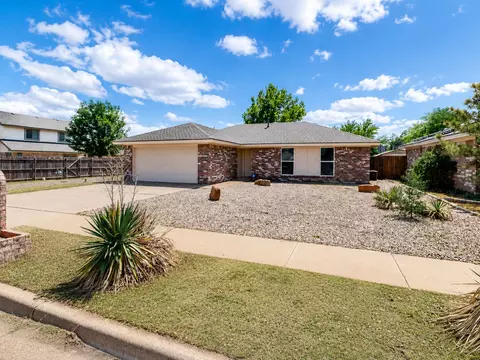5729 Duke St, Lubbock, TX 79416