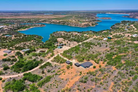 301 Fagan Rd, Snyder, TX 79549