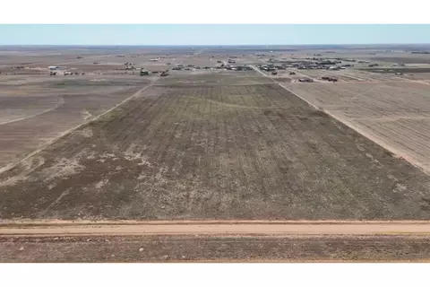 11 County Road 11, Tahoka, TX 79373
