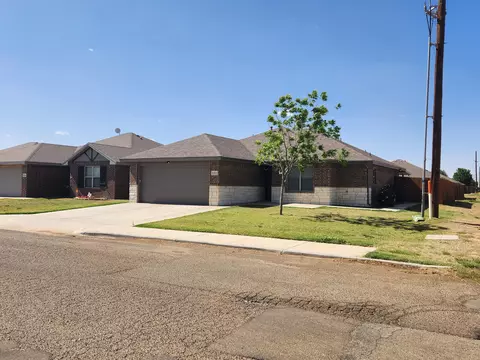 8702 13th St, Lubbock, TX 79416