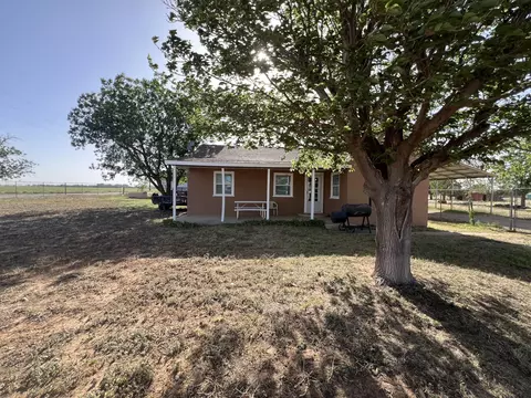 8120 Magnolia Ave, Lubbock, TX 79404