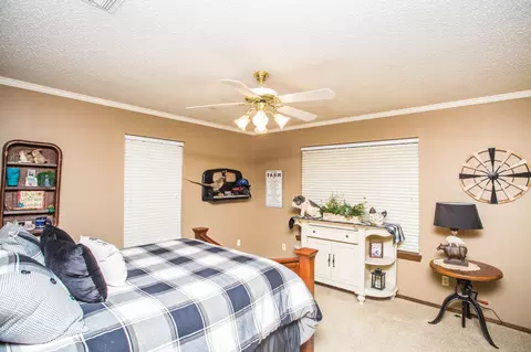 Bedroom - 1304 Jefferson Dr, Plainview, TX 79072 photo 7 of 10