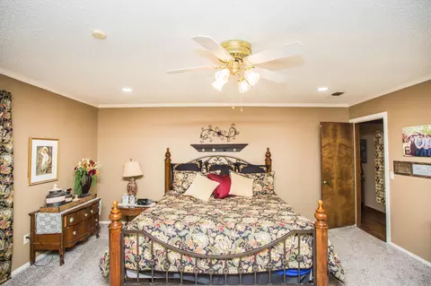 Bedroom - 1304 Jefferson Dr, Plainview, TX 79072 photo 1 of 10