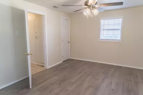 402 E 9th St, Plainview, TX 79072 photo 28