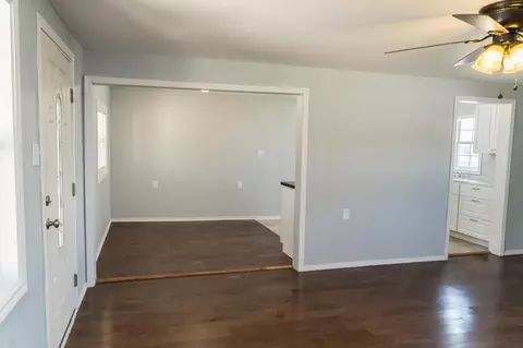 402 E 9th St, Plainview, TX 79072 photo 10