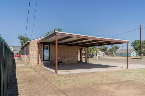 402 E 9th St, Plainview, TX 79072 photo 32