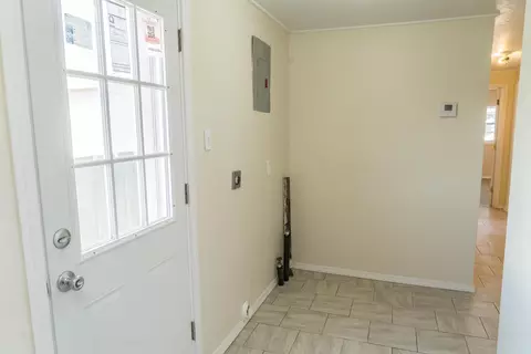 402 E 9th St, Plainview, TX 79072 photo 17
