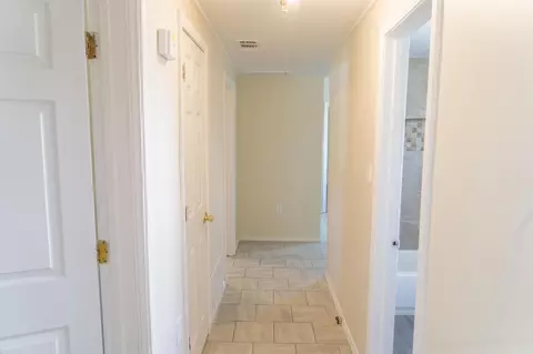 402 E 9th St, Plainview, TX 79072 photo 26
