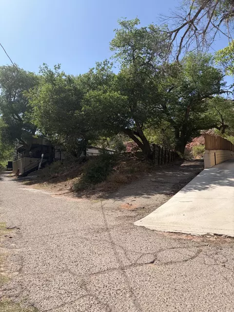 112 Pony Express Trl, Lubbock, TX 79404