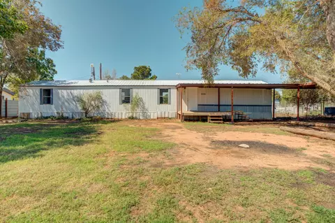 9417 N Dixon Ave, Lubbock, TX 79415