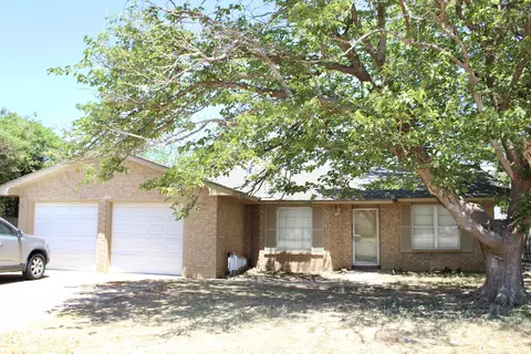 3705 Elmwood Ave, Lubbock, TX 79407