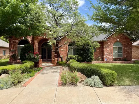 9807 Savannah Ave, Lubbock, TX 79424