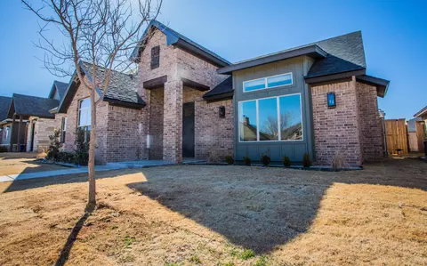 1310 Chaucer Ln, Wolfforth, TX 79382