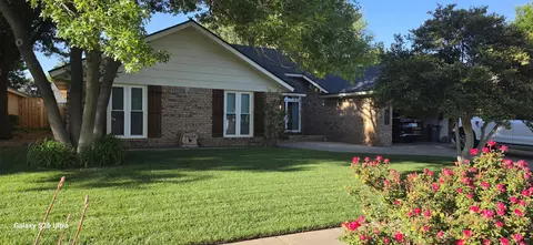 3913 96th St, Lubbock, TX 79423