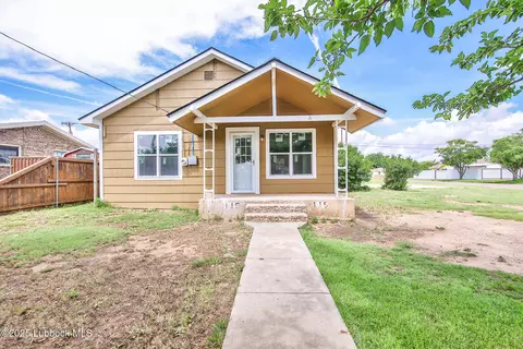 115 Yonkers St, Plainview, TX 79072