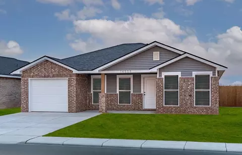 5701 Colgate St, Lubbock, TX 79416