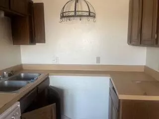 Kitchen - 105 Pecos Pl, Plainview, TX 79072 photo 2 of 2