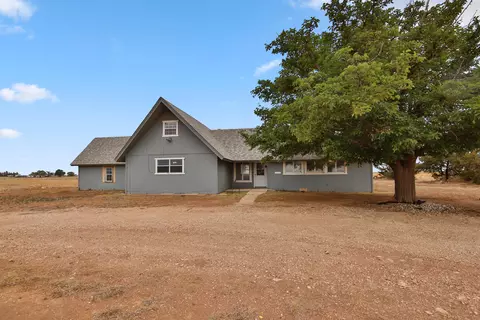 6756 Bear Rd, Lubbock, TX 79407