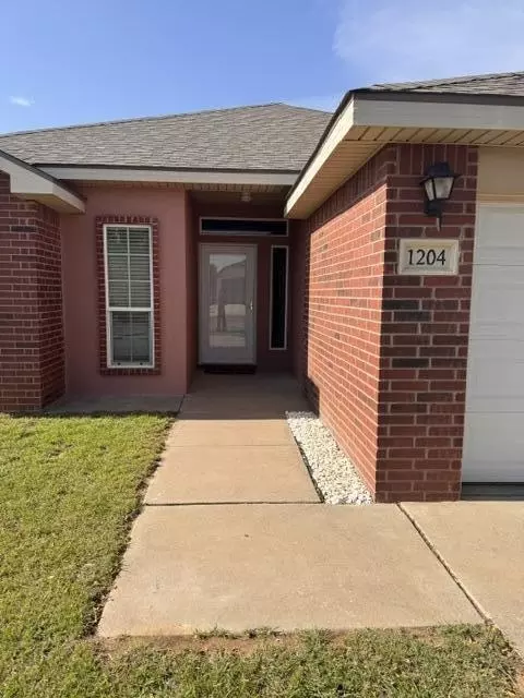 1204 Wheelock St, Lubbock, TX 79403
