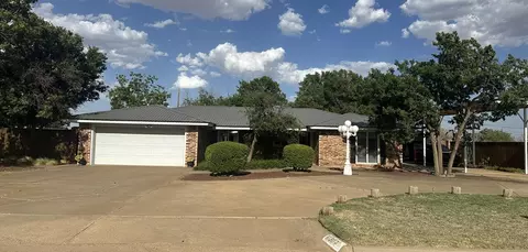 307 S Ayrshire St, Crosbyton, TX 79322
