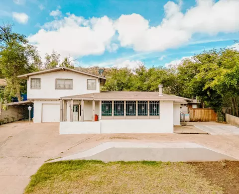 585 Comanche Dr, Lubbock, TX 79404