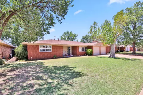 2015 53rd St, Lubbock, TX 79412