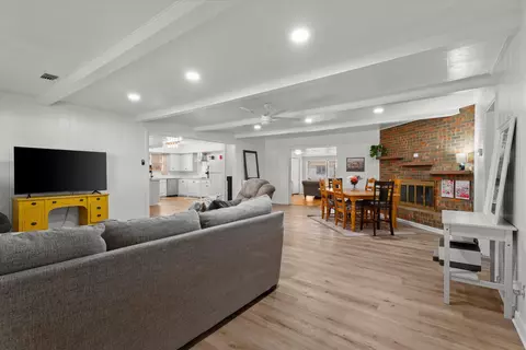3102 49th St, Lubbock, TX 79413
