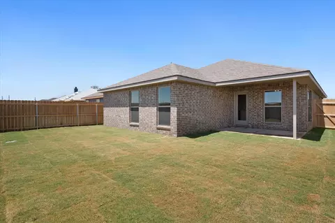 Exterior - 7113 14th St, Lubbock, TX 79416 photo 3 of 3