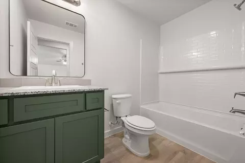 Bath - 7113 14th St, Lubbock, TX 79416 photo 2 of 2