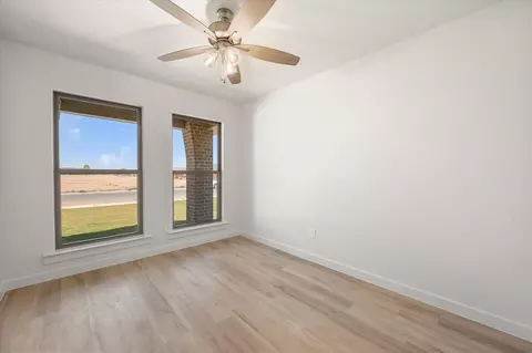 Bedroom - 7113 14th St, Lubbock, TX 79416 photo 3 of 3