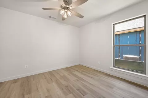 Bedroom - 7113 14th St, Lubbock, TX 79416 photo 2 of 3