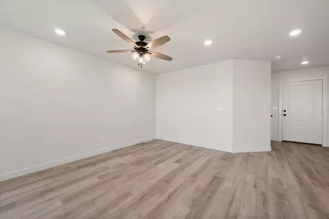 Living - 5601 Smith St, Lubbock, TX 79416 photo 3 of 4