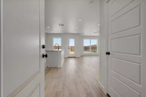 Entry Way - 5601 Smith St, Lubbock, TX 79416 photo 1 of 3