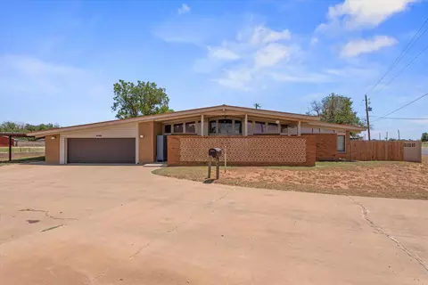1011 N 22nd St, Lamesa, TX 79331