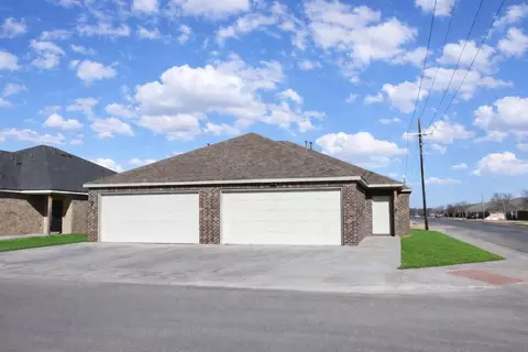 5502 Itasca St, Lubbock, TX 79416