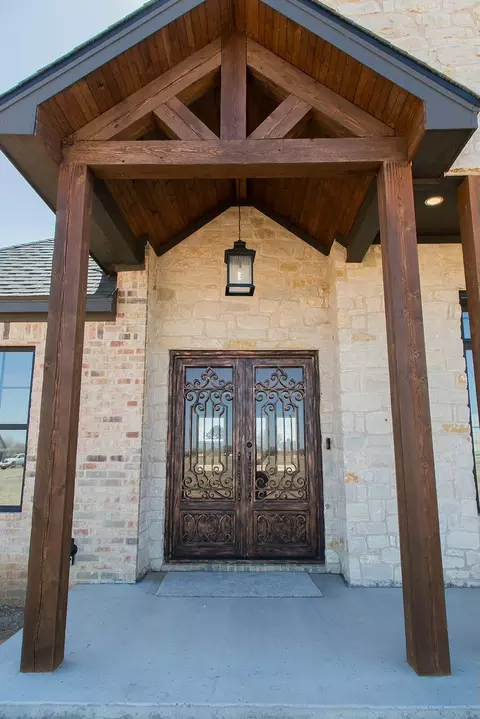 7211 W 12th St, Plainview, TX 79072 photo 5