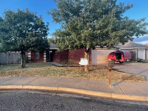 912 11th St #NONE, Wolfforth, TX 79382