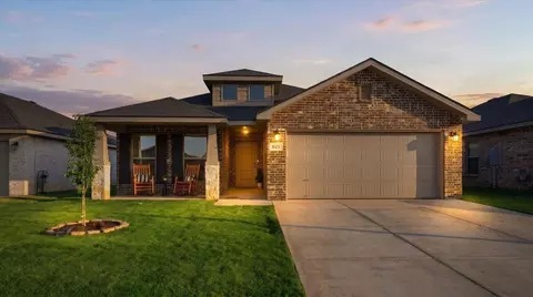 621 E 31st St, Wolfforth, TX 79382