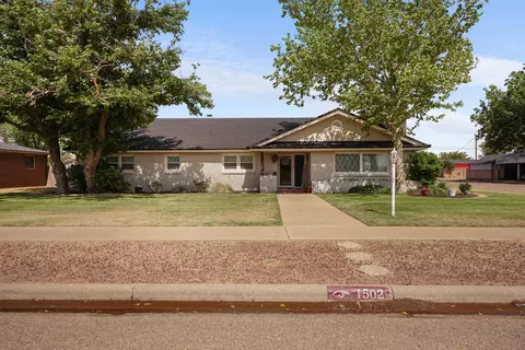 1502 Ave L, Ralls, TX 79357